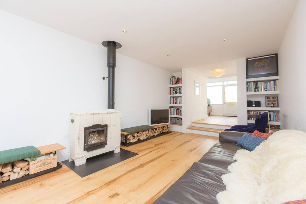 فيلا Large Townhouse Just 2 Minutes From The Sea/I360! برايتون المظهر الخارجي الصورة