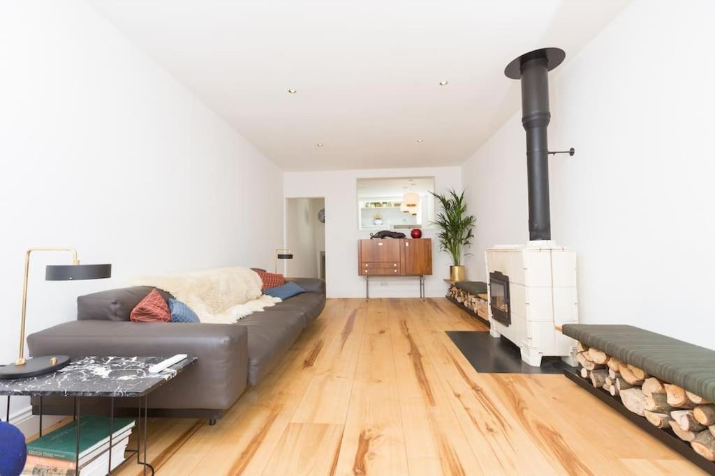 فيلا Large Townhouse Just 2 Minutes From The Sea/I360! برايتون المظهر الخارجي الصورة